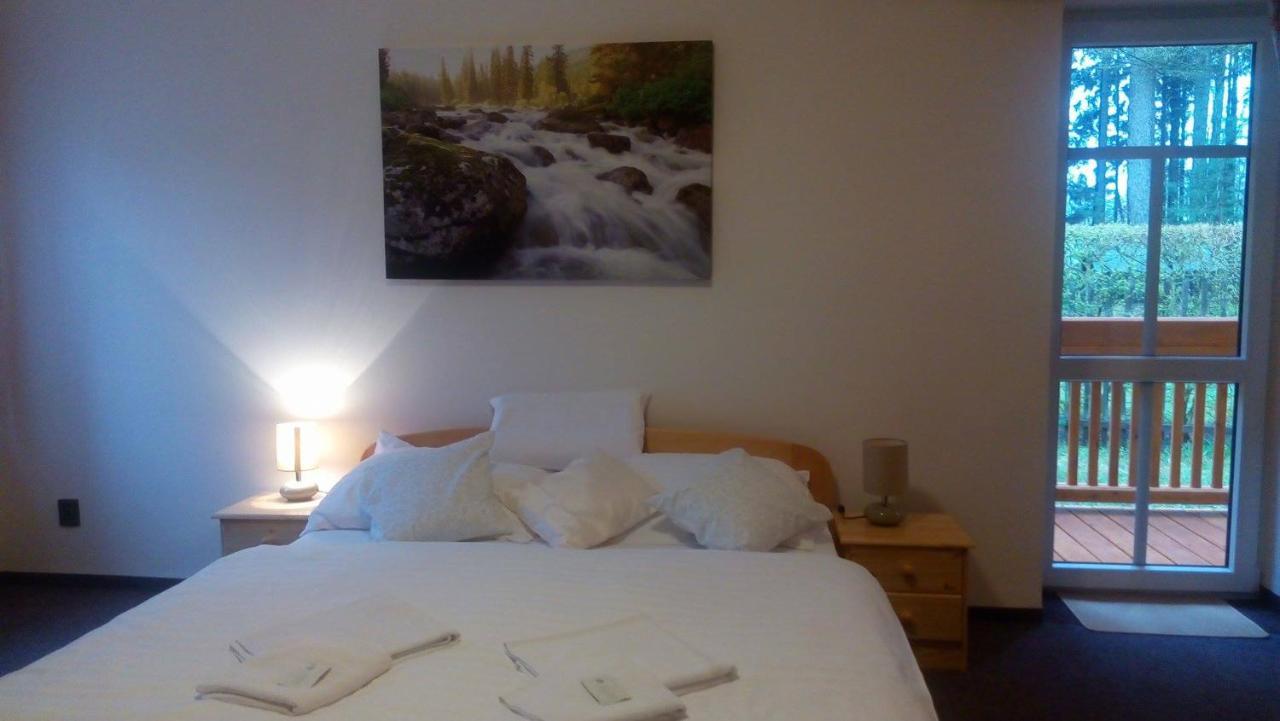 Hotel Garni Belveder Hřensko エクステリア 写真