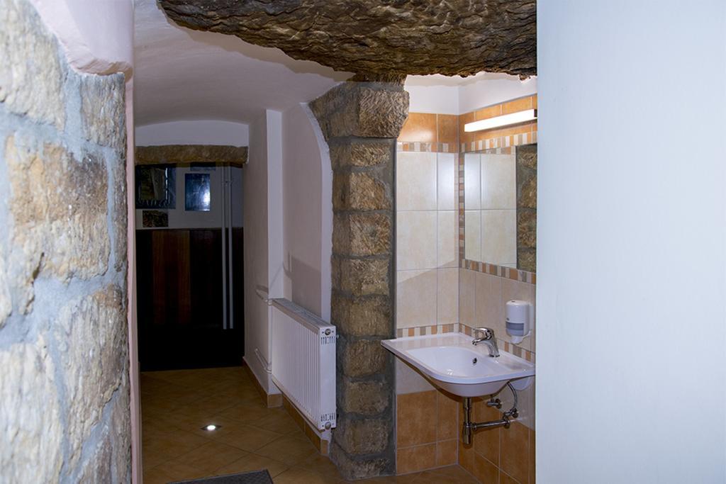Hotel Garni Belveder Hřensko エクステリア 写真