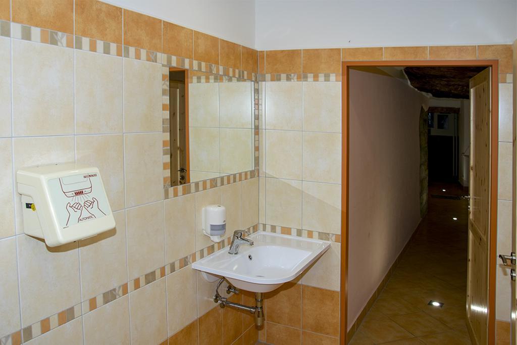 Hotel Garni Belveder Hřensko エクステリア 写真